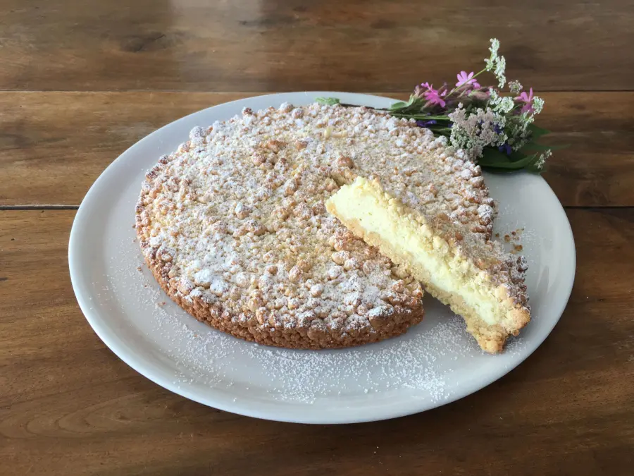Torta croccante con cuore di ricotta