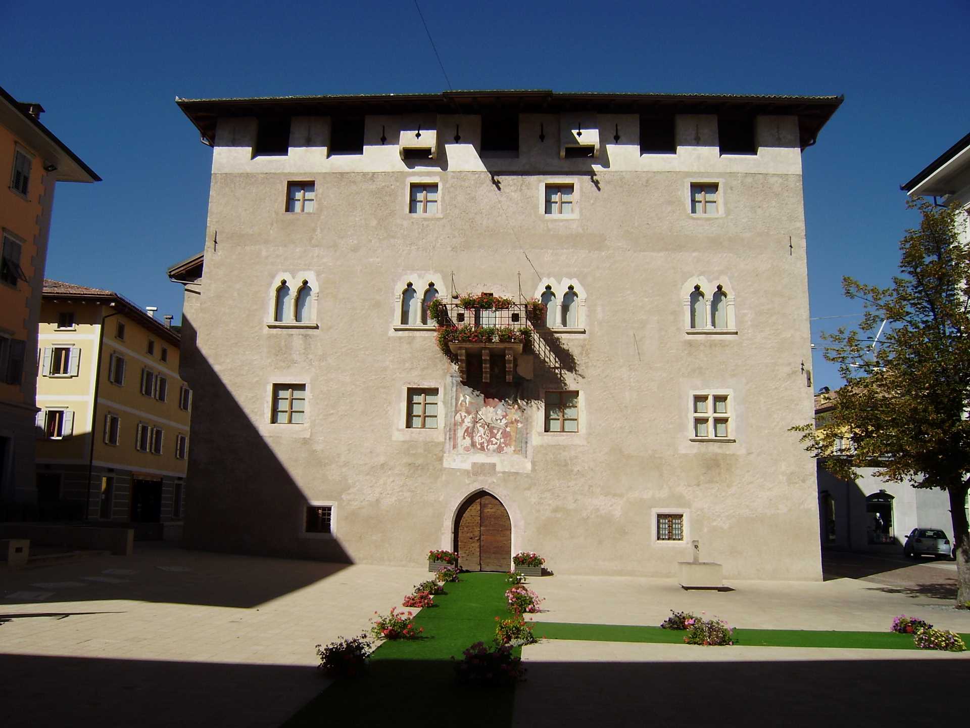 Palazzo_Assessorile_rid.JPG